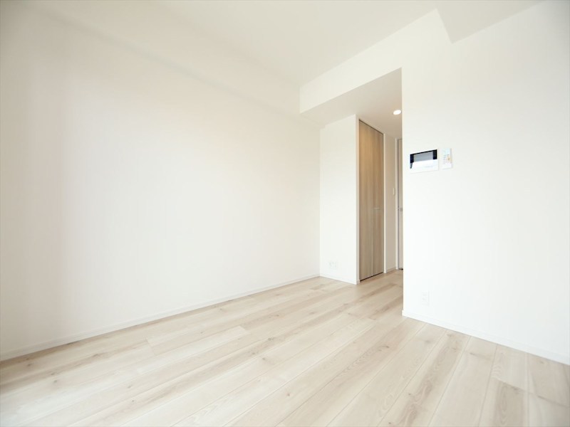 居室・リビング　洋室6.5帖　クローゼット付（収納充実してます）