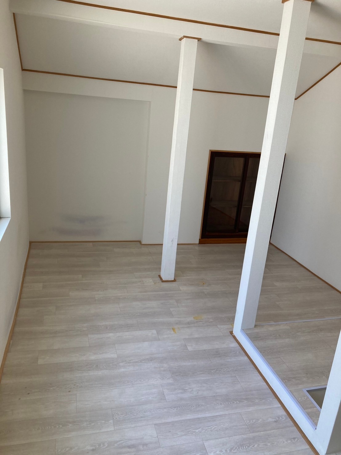 その他　洋室約１０帖