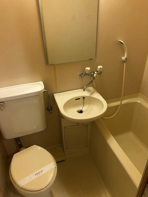 バス・シャワールーム　別部屋の写真です。