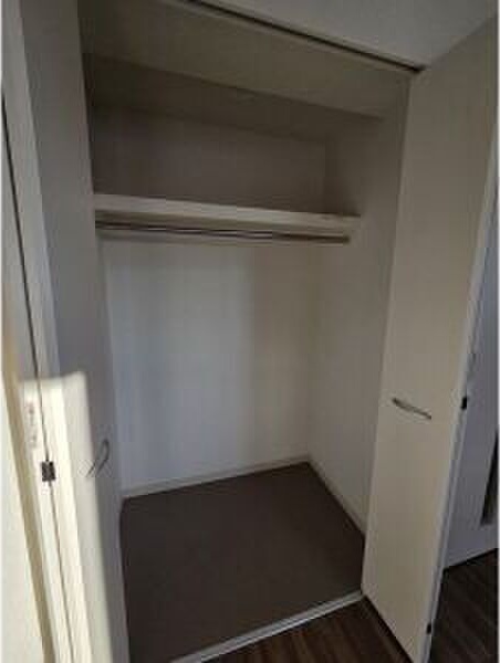 収納　便利なウォークインクローゼット