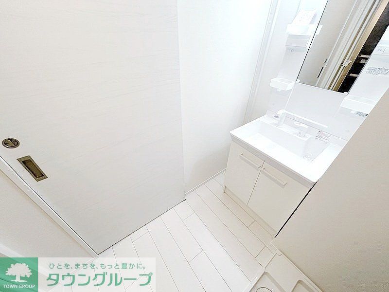 洗面設備　お部屋探しは株式会社　タウンハウジング　までお気軽にお問合…