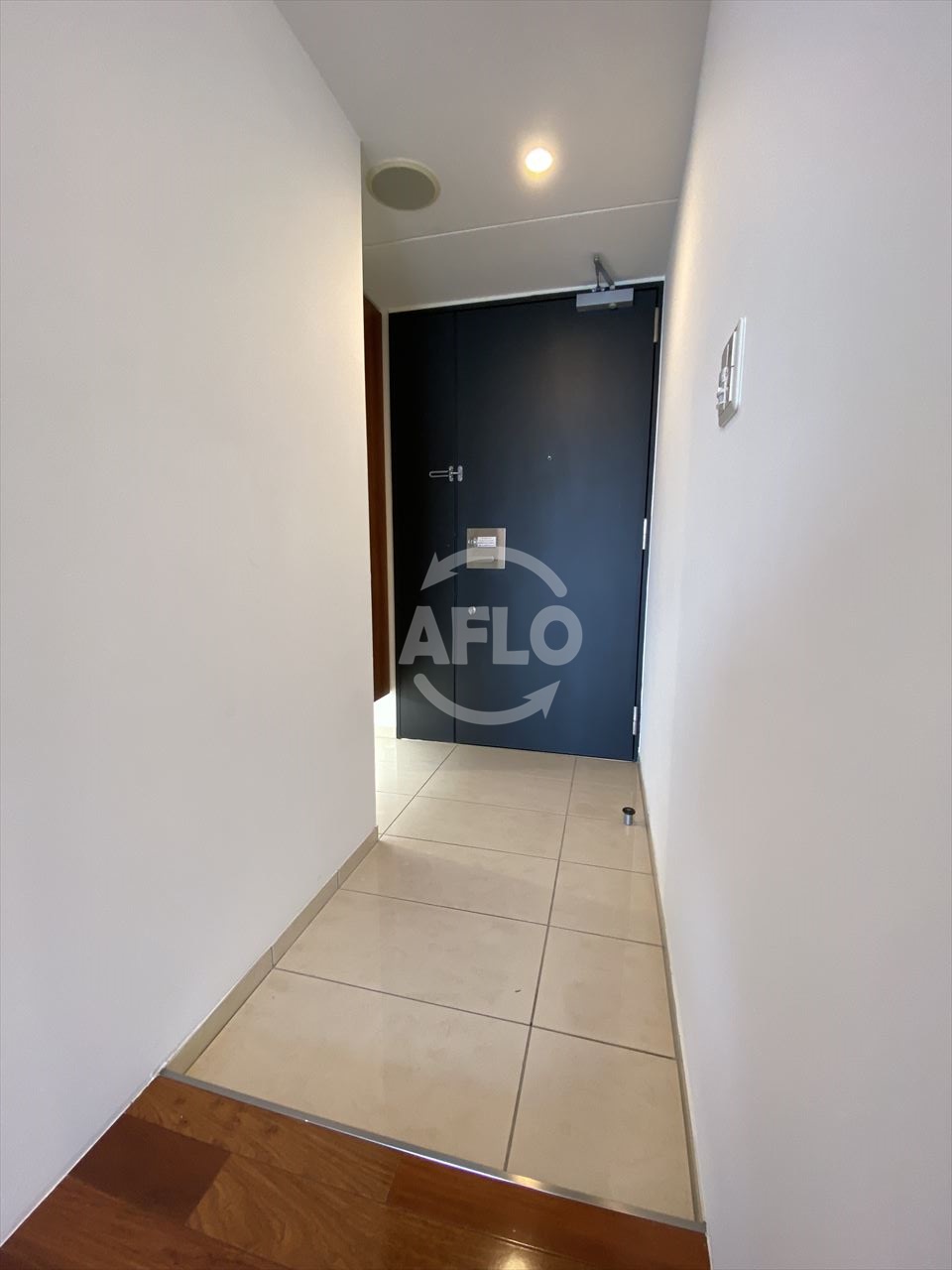 玄関　アーバネックス淀屋橋　玄関