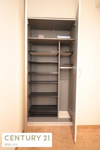 収納　玄関に大容量のシューズボックス完備です♪