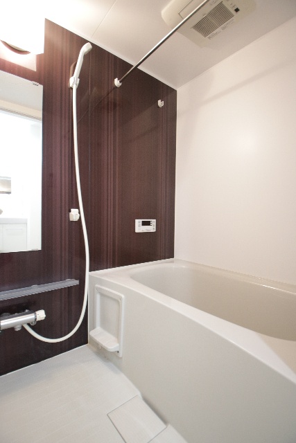 バス・シャワールーム　※別室の参考写真の為、現況優先です。