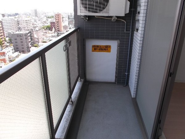 バルコニー　弊社は都内全域の物件をご紹介可能です！