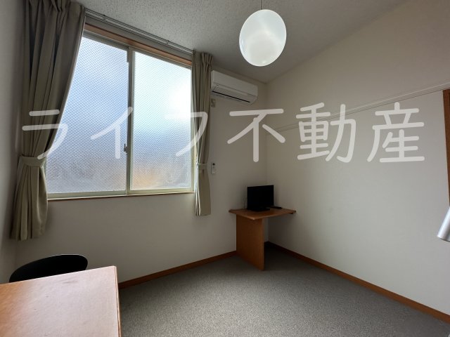 居室・リビング　ゆったりとした居間です