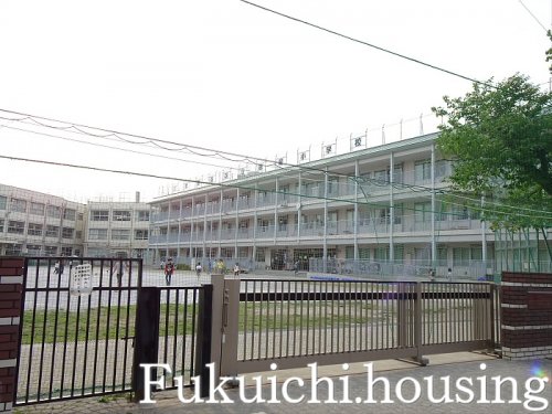 小学校　赤堤小学校（小学校）まで294m