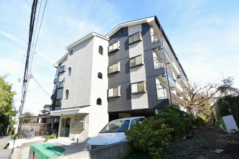 建物外観　金森マンション郡津