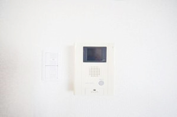 セキュリティ　【オートロック完備♪】南東向きの明るいお部屋、おすすめ！