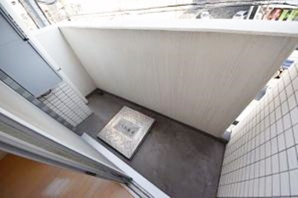 バルコニー　【オートロック完備♪】南東向きの明るいお部屋、おすすめ！