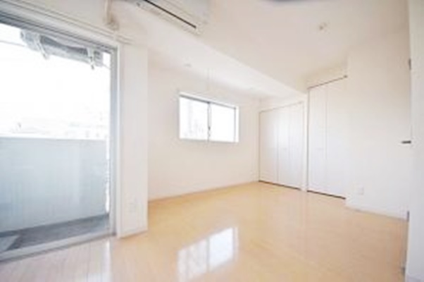 居室・リビング　【オートロック完備♪】南東向きの明るいお部屋、おすすめ！