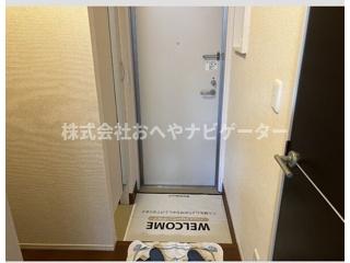玄関　別間取り　イメージ写真