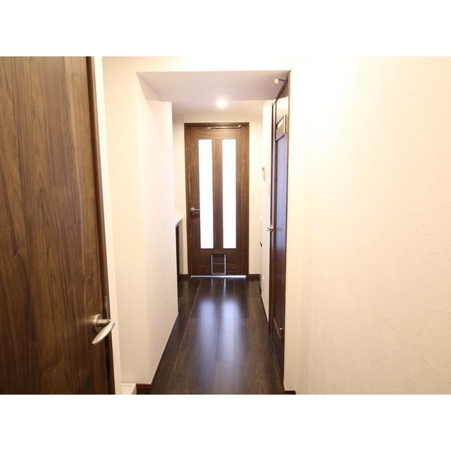 玄関　プレール・ドゥーク板橋本町III 板橋区大和町