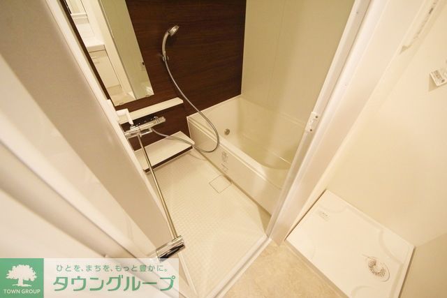 バス・シャワールーム