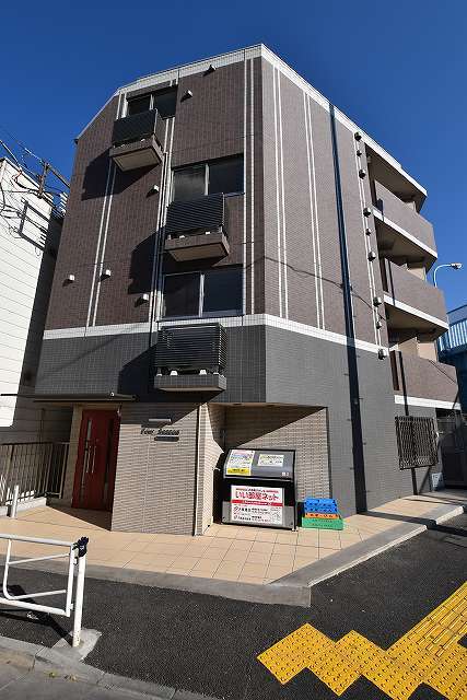 建物外観　おしゃれな外観