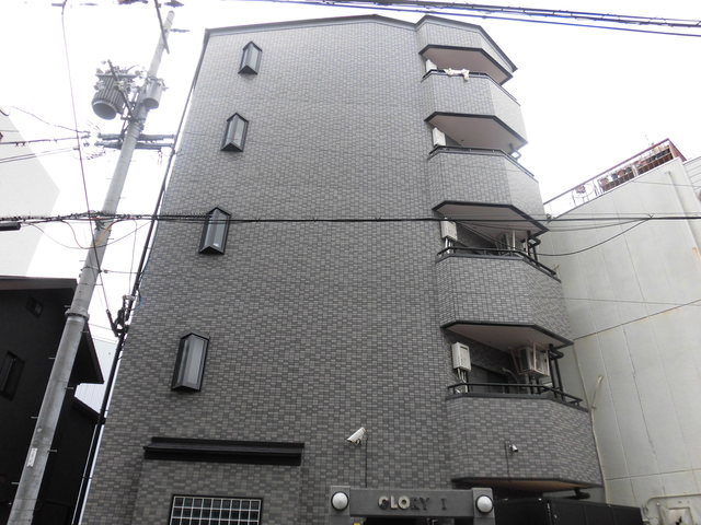 建物外観　グレーの落ち着いた雰囲気の外観です