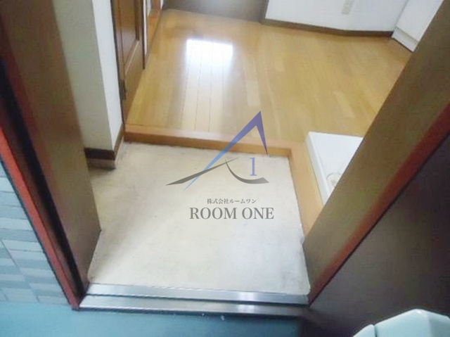 玄関　玄関です。