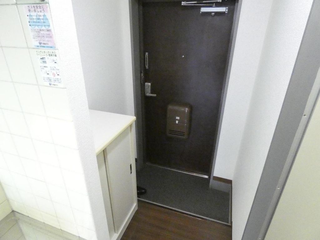 ストーンフィールドNo3の玄関写真