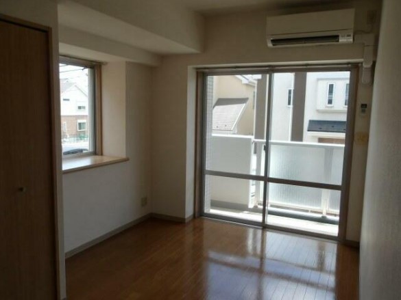 居室・リビング　お部屋の感じは