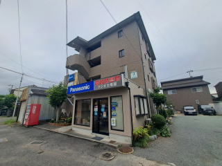 松山市祇園町のマンションの建物外観