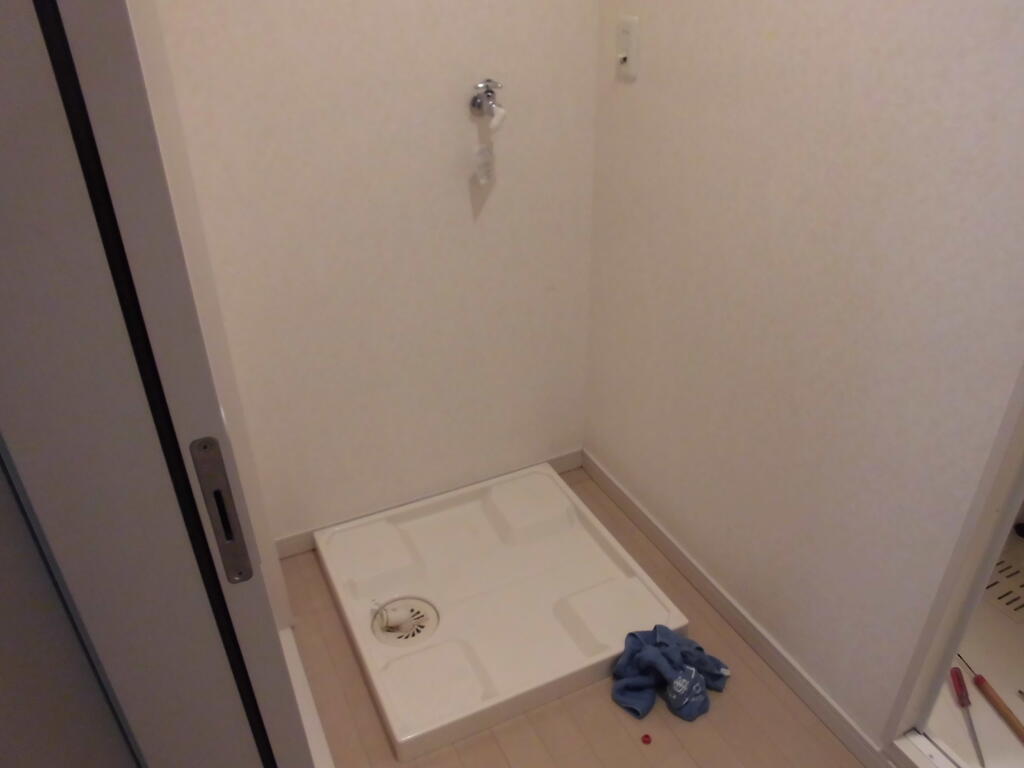 その他　独立洗濯機置き場