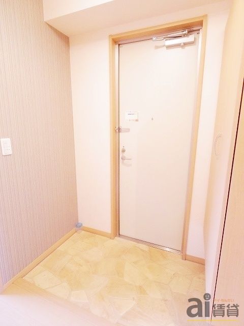 【入間市大字上藤沢のアパートの玄関】