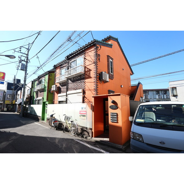 ロジュマン日野南平II番館の建物外観