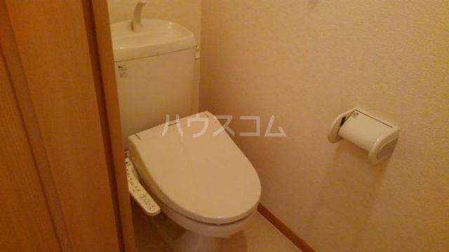 【久喜市菖蒲町菖蒲のアパートのトイレ】