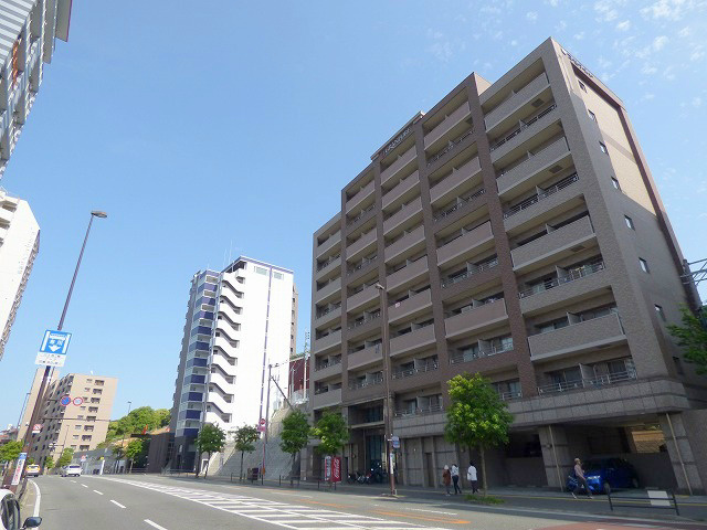 グランフォーレ桜坂ステーションプラザの建物外観