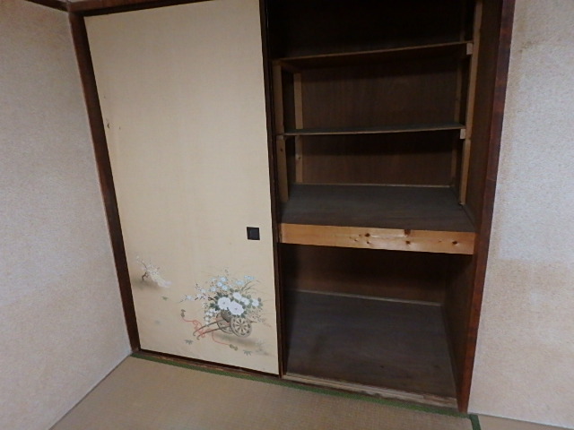 【板橋区坂下のマンションの収納】