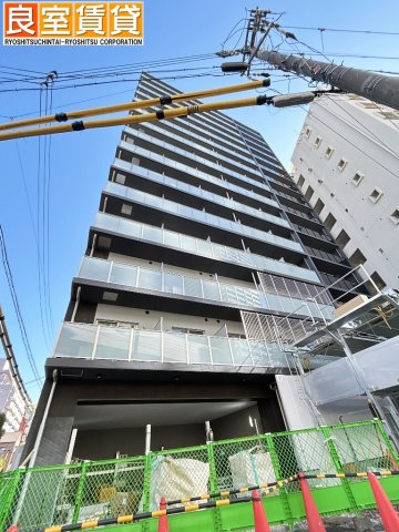 【名古屋市中区大井町のマンションの建物外観】