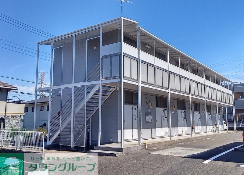 レオパレスパラオの建物外観