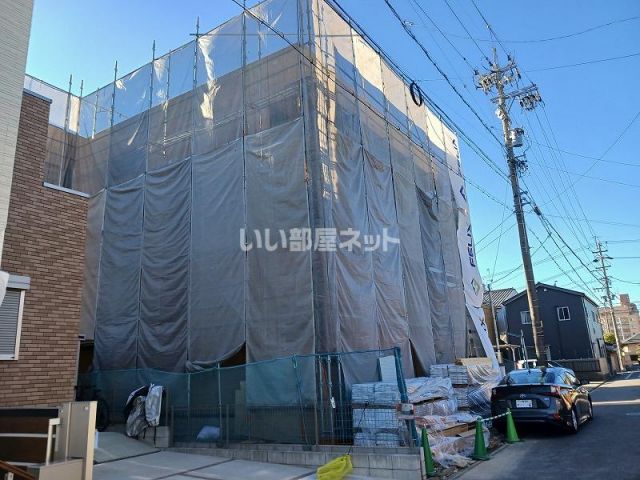 【名古屋市守山区幸心のアパートの建物外観】