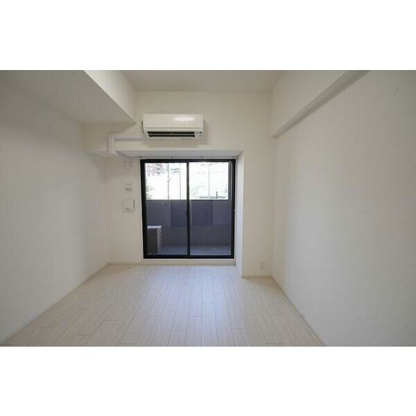 その他部屋・スペース　落ち着いた色調のお部屋です