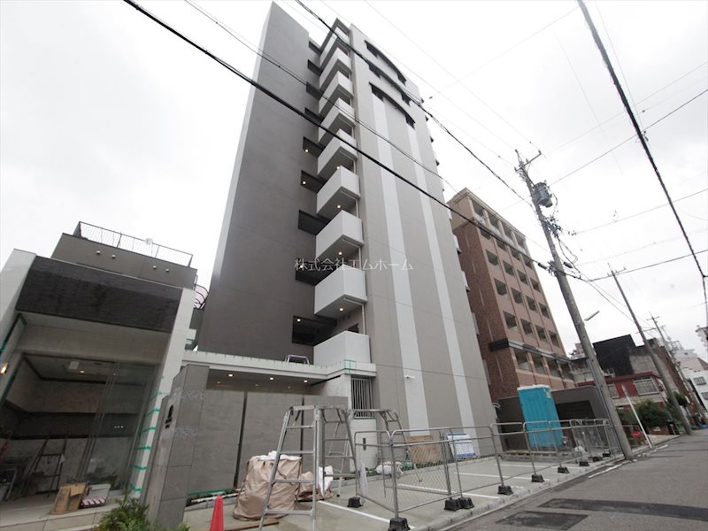 建物外観　外観　オートロック　TVモニターホン　宅配BOX完備