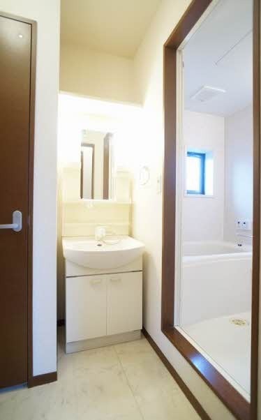 洗面設備　図面と現状に相違がある場合には現状を優先