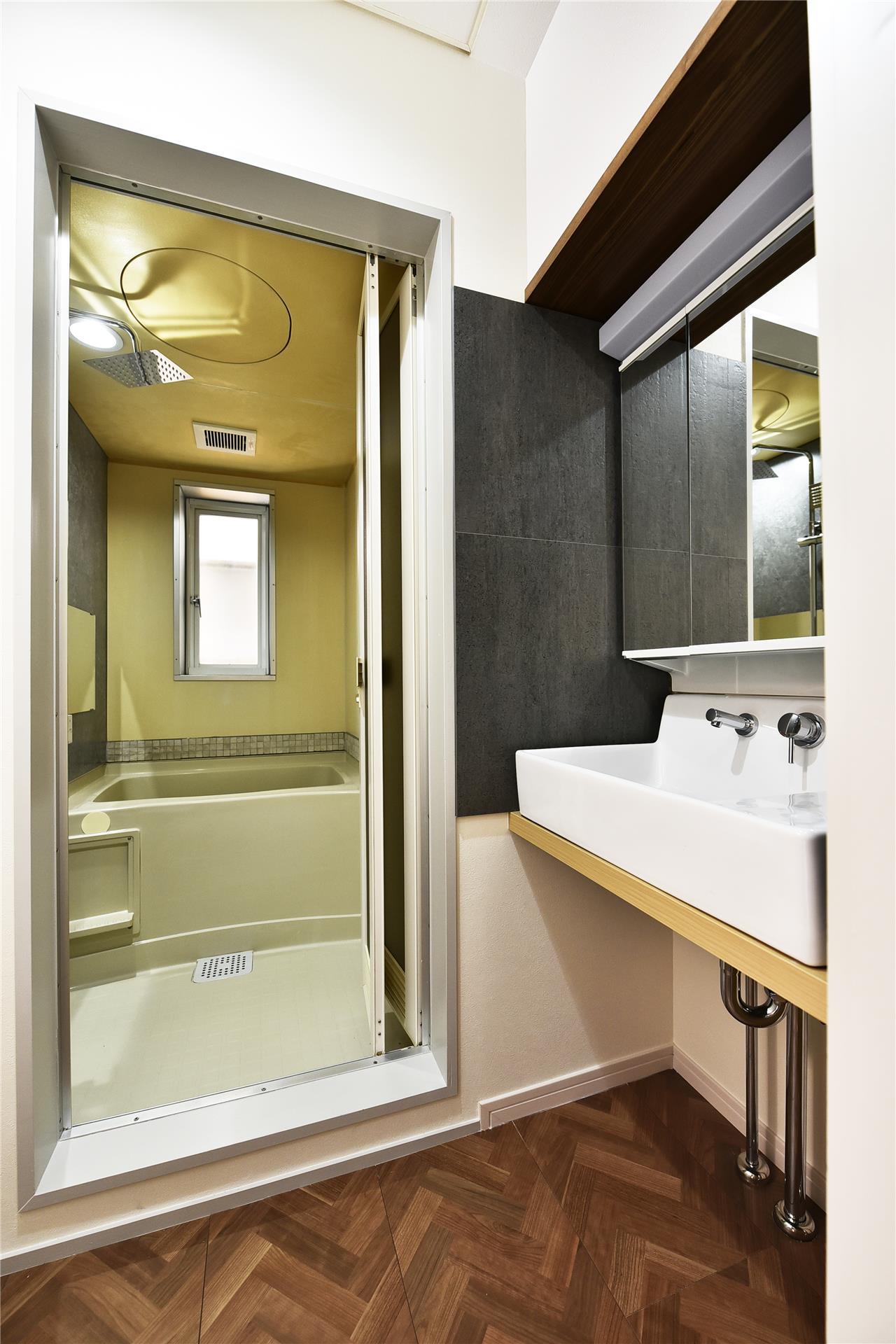 洗面設備　シャンプードレッサー