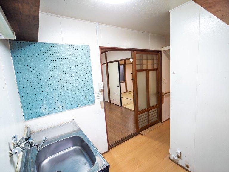 その他部屋・スペース　キッチン→洋室