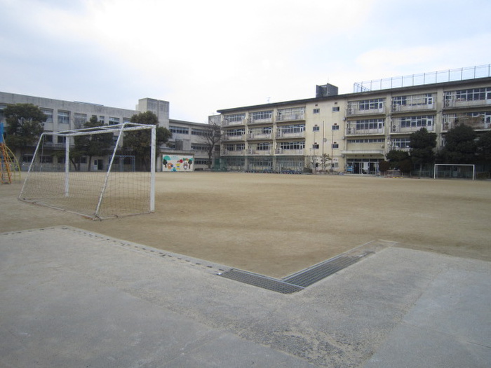 小学校　北豊島小学校（小学校）まで280m