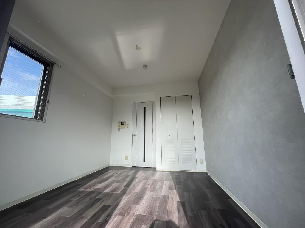 居室・リビング　トイレ