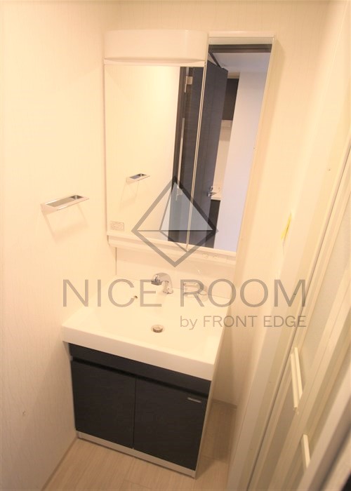 洗面設備　エステムプラザ福島ジェネル　独立洗面台