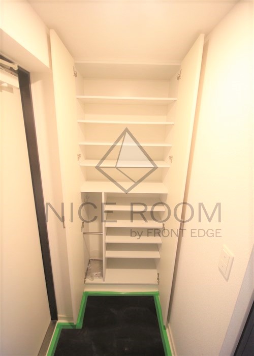 玄関　エステムプラザ福島ジェネル　シューズボックス