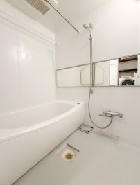 バス・シャワールーム　バス