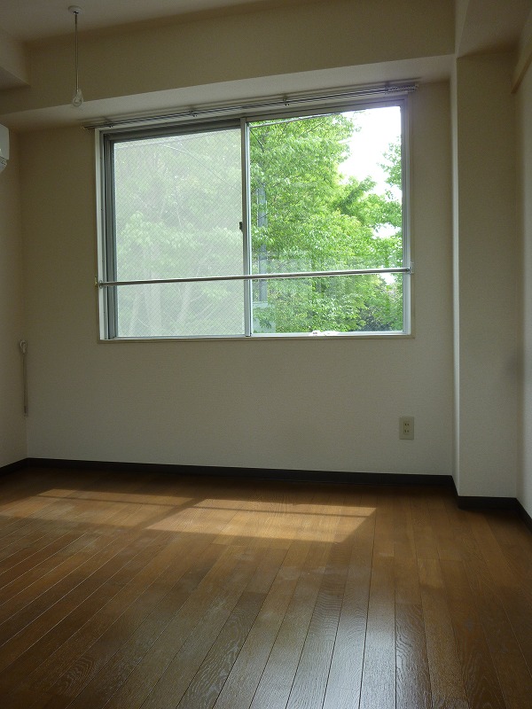 居室・リビング　白糸台パークハイツ