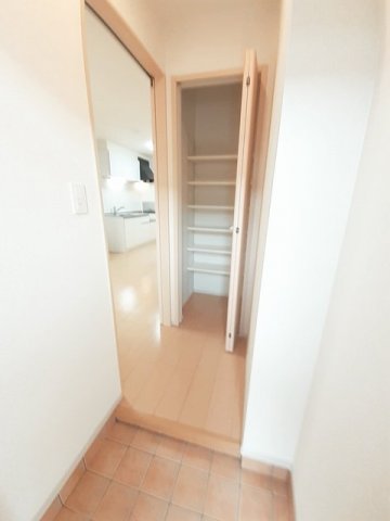 玄関　落ち着いた玄関です