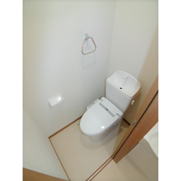 トイレ　同タイプ２階別室