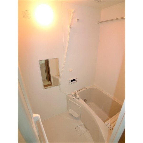 バス・シャワールーム　同タイプ２階別室