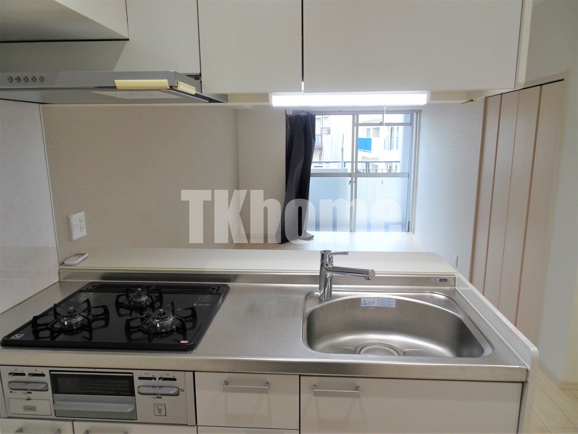 その他　３ツ口ガス・グリルつきシステムキッチン