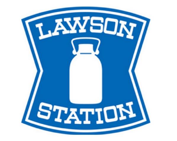 コンビニ　ローソン（コンビニ）まで690m