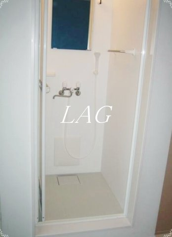 バス・シャワールーム　シャワールームです